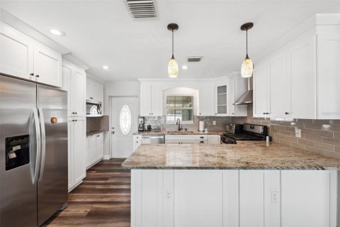 Купить виллу или дом в Тампа, Флорида 5 комнат, 116.13м2, № 1639993 - фото 7