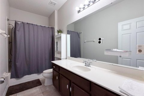Casa en venta en Kissimmee, Florida, 4 dormitorios, 261.15 m2 № 2101892 - foto 27