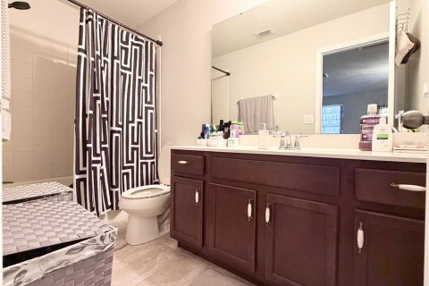 Casa en venta en Kissimmee, Florida, 4 dormitorios, 261.15 m2 № 2101892 - foto 25