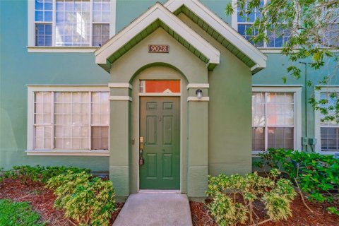 Townhouse in Tampa, Florida 3 bedrooms, 146.6 sq.m. № 1344544 - photo 26