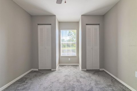 Townhouse in Tampa, Florida 3 bedrooms, 146.6 sq.m. № 1344544 - photo 16