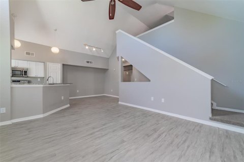 Townhouse in Tampa, Florida 3 bedrooms, 146.6 sq.m. № 1344544 - photo 27