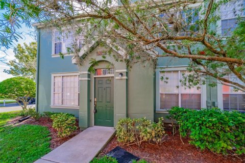 Townhouse in Tampa, Florida 3 bedrooms, 146.6 sq.m. № 1344544 - photo 25