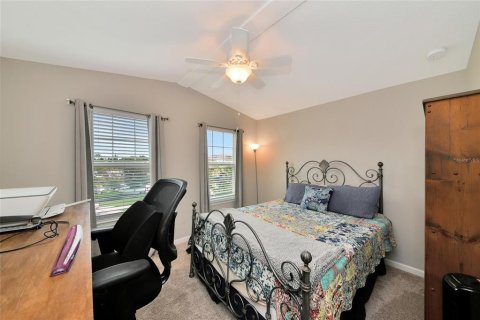 Touwnhouse à vendre à Bradenton, Floride: 3 chambres, 154.31 m2 № 2280638 - photo 28