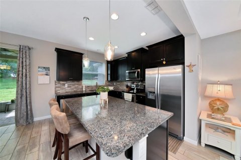 Touwnhouse à vendre à Bradenton, Floride: 3 chambres, 154.31 m2 № 2280638 - photo 9