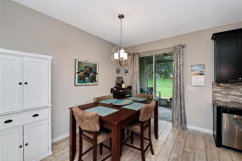 Touwnhouse à vendre à Bradenton, Floride: 3 chambres, 154.31 m2 № 2280638 - photo 17