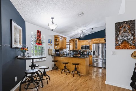 Villa ou maison à vendre à Sunrise, Floride: 2 chambres, 110.09 m2 № 2421466 - photo 6