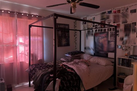 Casa en venta en Port St. Lucie, Florida, 3 dormitorios, 109.25 m2 № 1969018 - foto 13