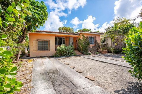 Casa en venta en Miami, Florida, 3 dormitorios, 113.71 m2 № 1984409 - foto 6