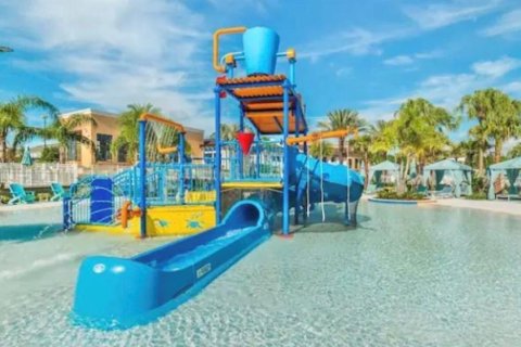 Casa en venta en Kissimmee, Florida, 5 dormitorios, 298.49 m2 № 1766001 - foto 19