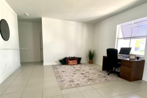 Casa en venta en Homestead, Florida, 4 dormitorios, 224.08 m2 № 1727398 - foto 4