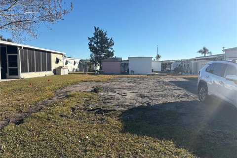 Land in Largo, Florida № 2115394