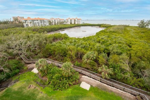 Copropriété à louer à Saint Petersburg, Floride: 3 chambres, 175.68 m2 № 2388962 - photo 10