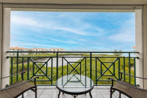 Copropriété à louer à Saint Petersburg, Floride: 3 chambres, 175.68 m2 № 2388962 - photo 6