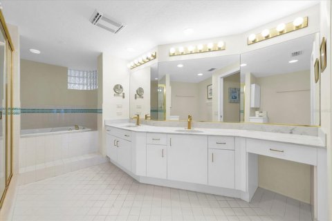 Copropriété à louer à Saint Petersburg, Floride: 3 chambres, 175.68 m2 № 2388962 - photo 25