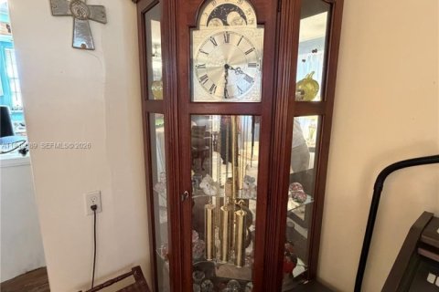 Купить виллу или дом в Себринг, Флорида 7 комнат, 98.1м2, № 2009383 - фото 9