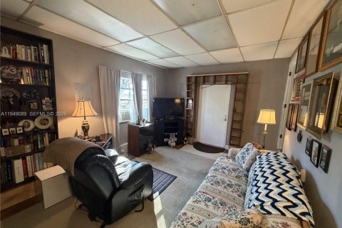 Купить виллу или дом в Себринг, Флорида 7 комнат, 98.1м2, № 2009383 - фото 19