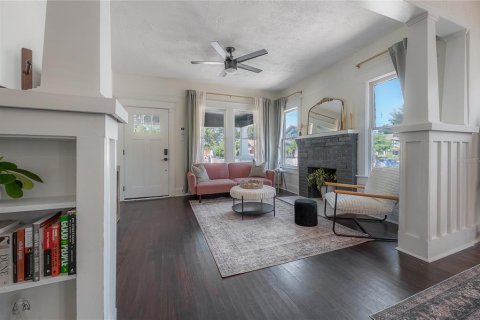 Villa ou maison à vendre à Tampa, Floride: 2 chambres, 96.99 m2 № 2295046 - photo 11