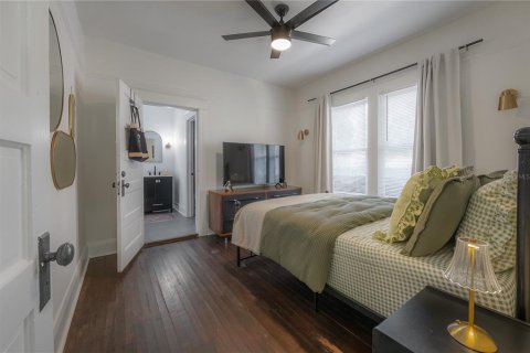 Villa ou maison à vendre à Tampa, Floride: 2 chambres, 96.99 m2 № 2295046 - photo 28