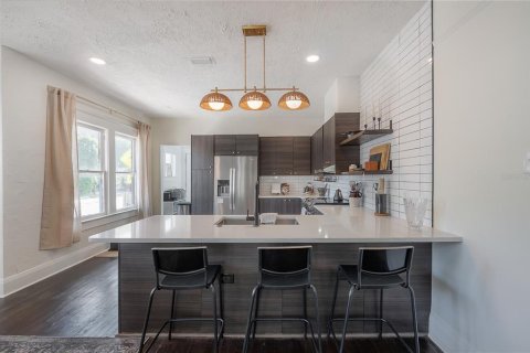Villa ou maison à vendre à Tampa, Floride: 2 chambres, 96.99 m2 № 2295046 - photo 21
