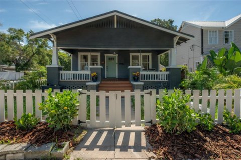 Villa ou maison à Tampa, Floride 2 chambres, 96.99 m2 № 2295046