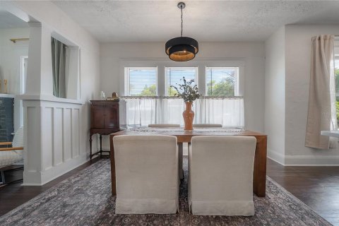 Villa ou maison à vendre à Tampa, Floride: 2 chambres, 96.99 m2 № 2295046 - photo 18