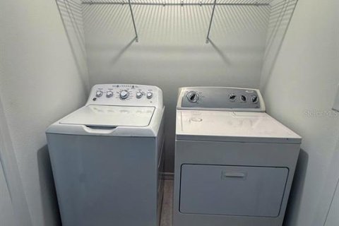Touwnhouse à vendre à Davenport, Floride: 3 chambres, 137.5 m2 № 2107680 - photo 25