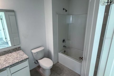 Touwnhouse à vendre à Davenport, Floride: 3 chambres, 137.5 m2 № 2107680 - photo 9