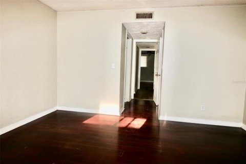 Copropriété à louer à Tampa, Floride: 2 chambres, 99.22 m2 № 1687898 - photo 22