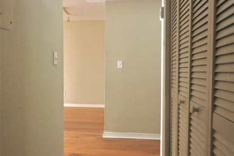 Copropriété à louer à Tampa, Floride: 2 chambres, 99.22 m2 № 1687898 - photo 27