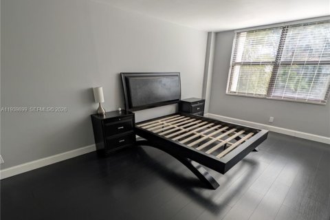 Copropriété à vendre à Aventura, Floride: 2 chambres, 102.56 m2 № 1999140 - photo 10