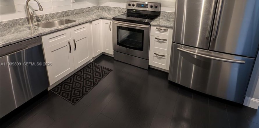 Condo à Aventura, Floride, 2 chambres  № 1999140