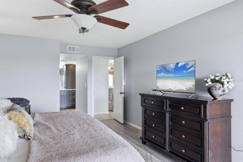 Condo in Bradenton, Florida, 3 bedrooms № 2200960 - photo 16
