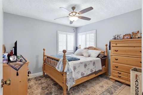 Condo in Bradenton, Florida, 3 bedrooms № 2200960 - photo 19