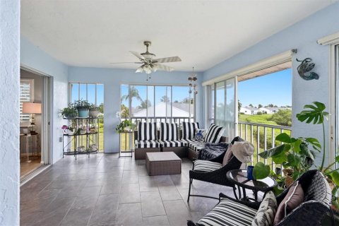 Condo in Bradenton, Florida, 3 bedrooms № 2200960 - photo 21