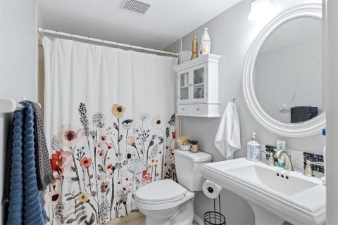Condo in Bradenton, Florida, 3 bedrooms № 2200960 - photo 20