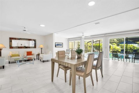 Casa en venta en Palm Harbor, Florida, 2 dormitorios, 155.52 m2 № 2386782 - foto 18