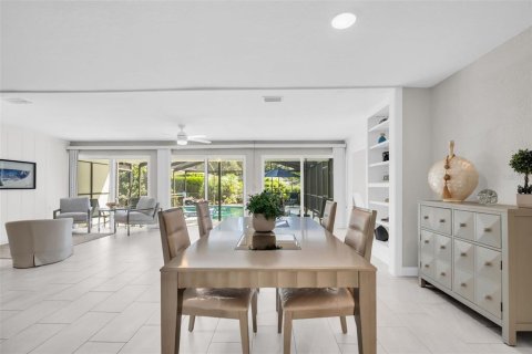 Casa en venta en Palm Harbor, Florida, 2 dormitorios, 155.52 m2 № 2386782 - foto 17