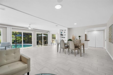 Casa en venta en Palm Harbor, Florida, 2 dormitorios, 155.52 m2 № 2386782 - foto 16