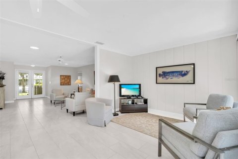 Casa en venta en Palm Harbor, Florida, 2 dormitorios, 155.52 m2 № 2386782 - foto 30