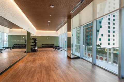 Снять в аренду кондоминиум в Майами, Флорида № 2048862 - фото 16