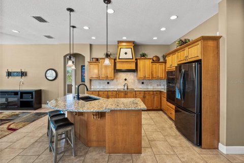 Casa en venta en Dade City, Florida, 3 dormitorios, 239.59 m2 № 1898979 - foto 18