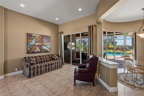 Casa en venta en Dade City, Florida, 3 dormitorios, 239.59 m2 № 1898979 - foto 14