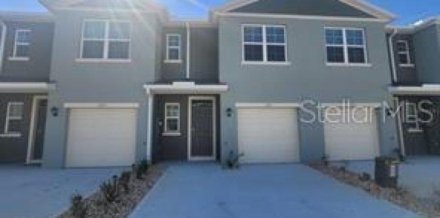 Adosado en Davenport, Florida 3 dormitorios, 155.43 m2 № 2091851