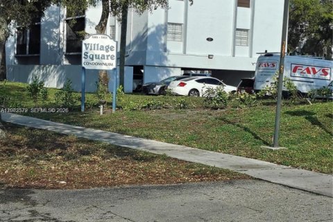 Condo in Plantation, Florida, 1 bedroom  № 2070967