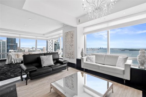 Condo à Miami, Floride, 3 chambres № 2080297
