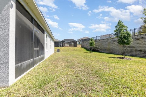 House in Haines City, Florida 3 bedrooms, 191.56 sq.m. № 1722834 - photo 27