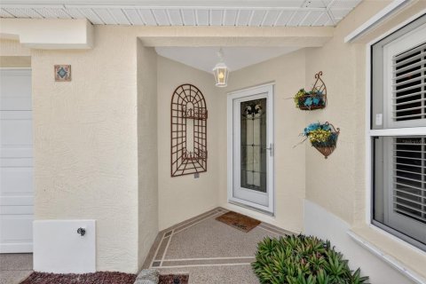 Casa en venta en The Villages, Florida, 2 dormitorios, 110.18 m2 № 1919476 - foto 2
