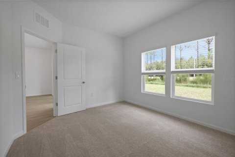 House in Green Cove Springs, Florida 5 bedrooms, 237.27 sq.m. № 2400157 - photo 23