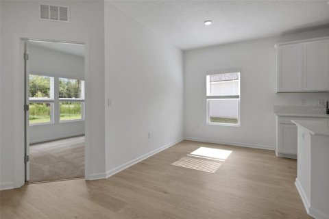 House in Green Cove Springs, Florida 5 bedrooms, 237.27 sq.m. № 2400157 - photo 22